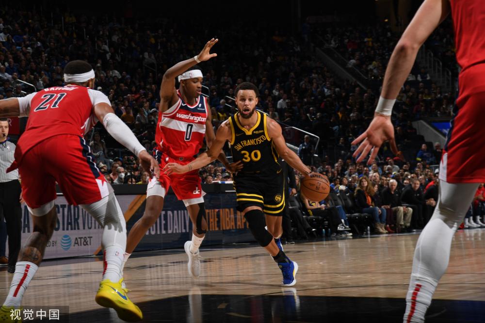 在英超联赛 在英超联赛